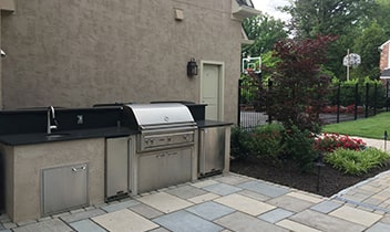 Outdoor Kitchen
